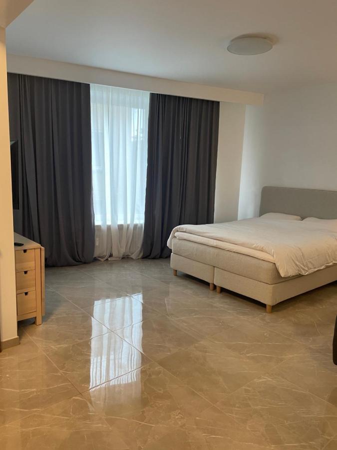 Diamonds Studio Apartment Antwerp Luaran gambar