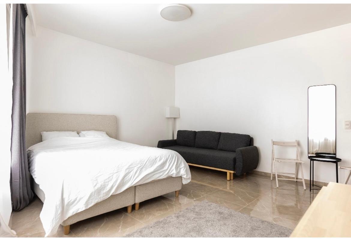 Diamonds Studio Apartment Antwerp Luaran gambar