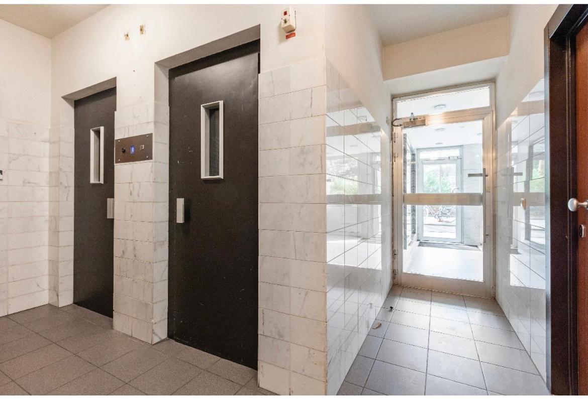Diamonds Studio Apartment Antwerp Luaran gambar